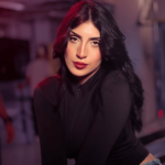 M488, female model