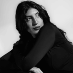 M488, female model