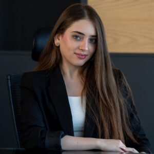 Female Model in Kuwait 519