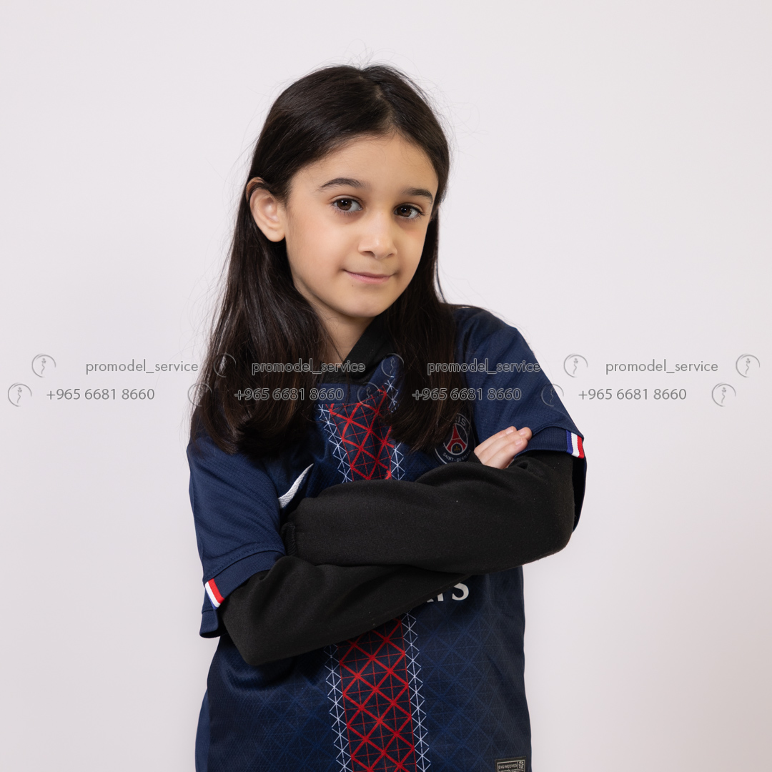 LITTLE GIRL MODEL IN KUWAIT FOR FASHION